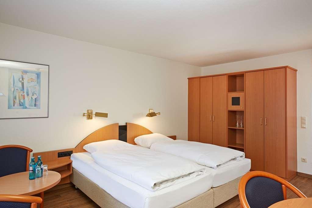 H+ Hotel Wiesbaden Niedernhausen Bilik gambar